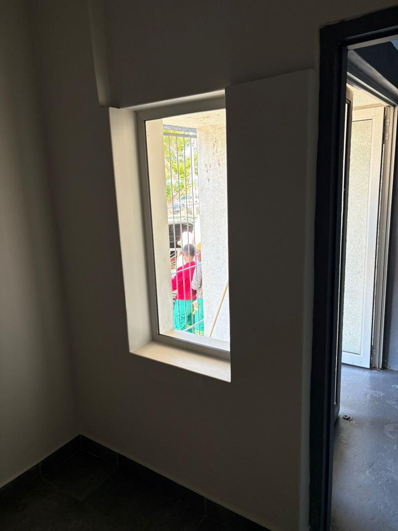 To Let commercial Property for Rent in Gardens Western Cape